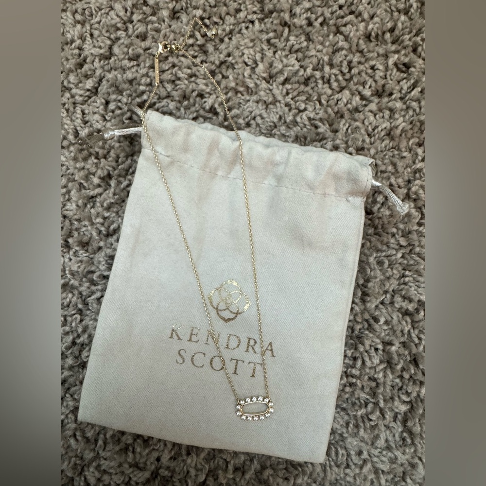 Kendra Scott Gold Necklace
